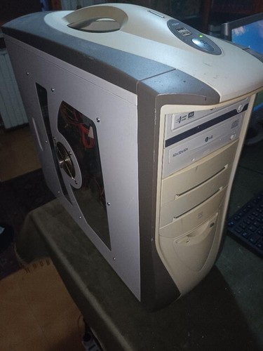 Vintage pentium 2800 - vintage,