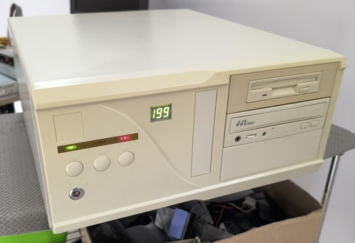 Vintage desktop - pc,